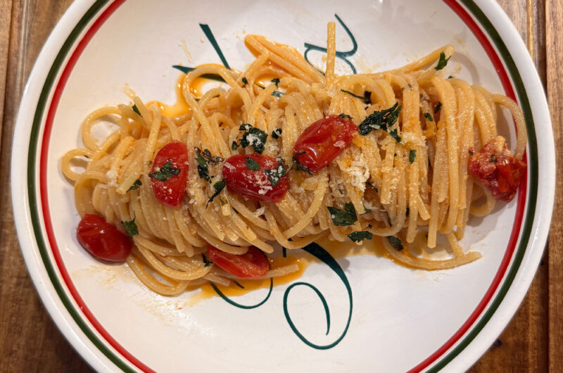 Spaghetti With Grape Tomato Wine Sauce